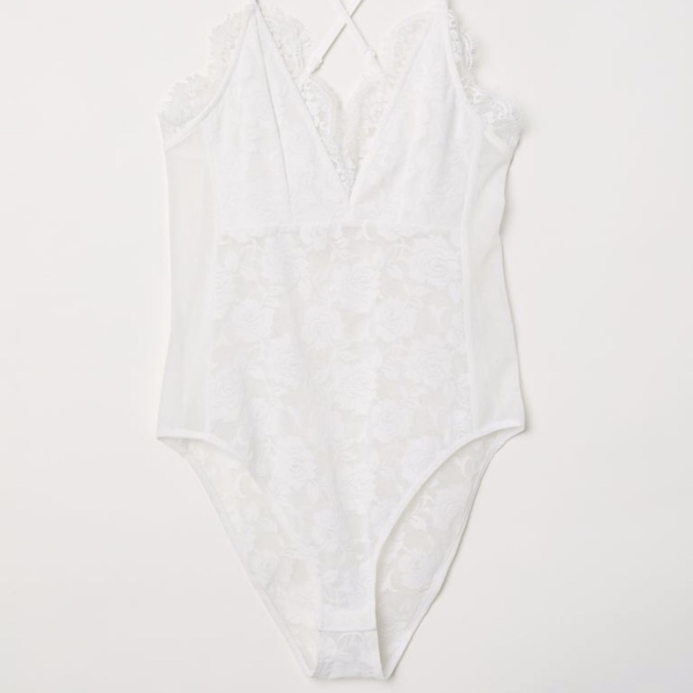 White lace body